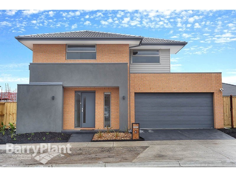 39 Red Brush Drive, Keysborough VIC 3173