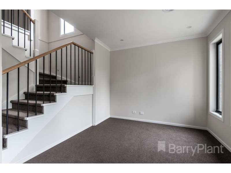 32 Glenfern Street, Keysborough VIC 3173