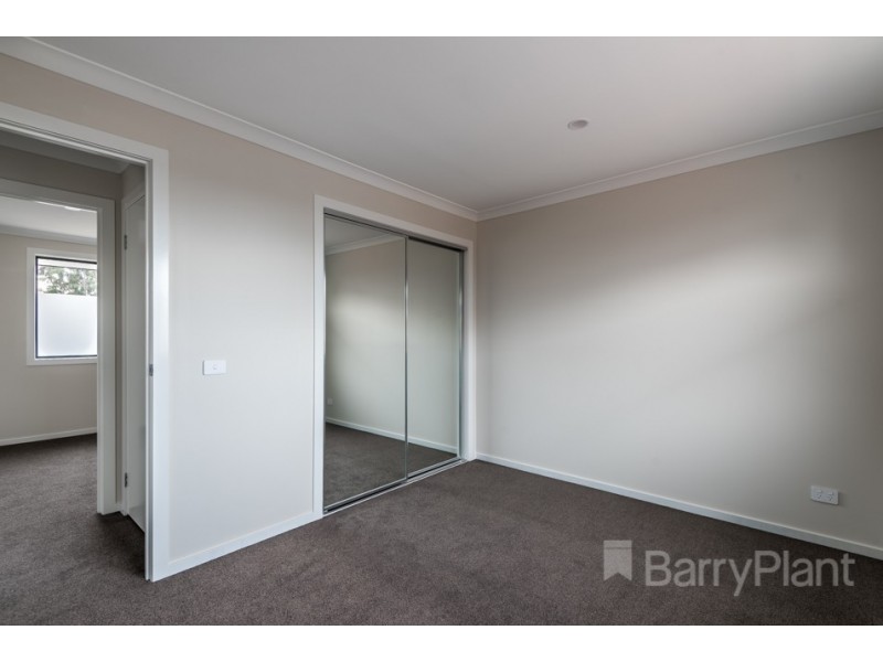 32 Glenfern Street, Keysborough VIC 3173