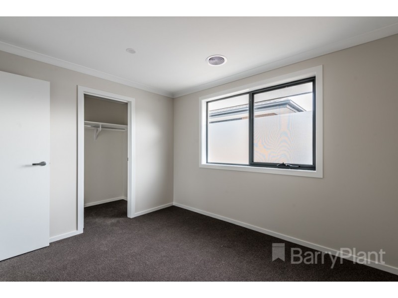 32 Glenfern Street, Keysborough VIC 3173