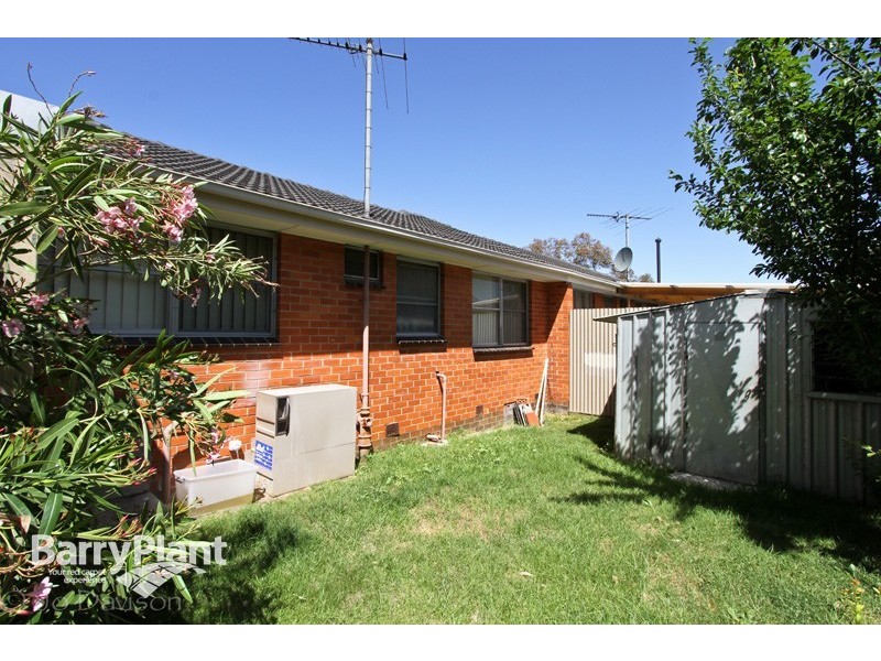 2/28 Larbert Road, Noble Park VIC 3174