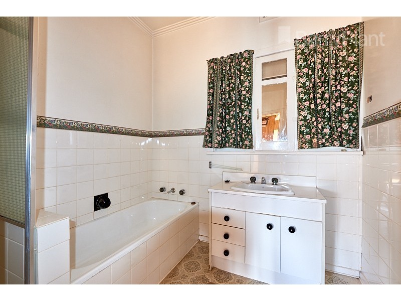 1064 Heatherton Road, Noble Park VIC 3174