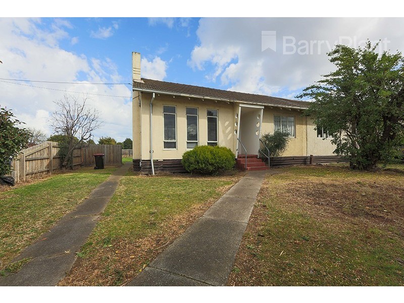 70 Menzies Avenue, Dandenong North VIC 3175