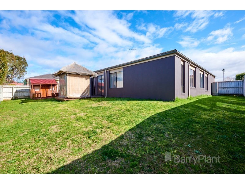 9 Chesil Court, Narre Warren South VIC 3805