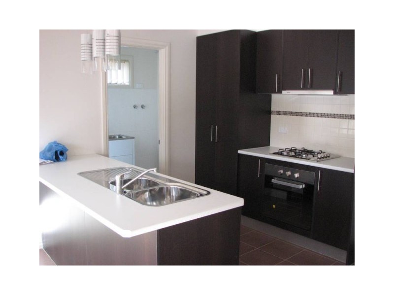 2/1206-1208 Heatherton Road, Noble Park VIC 3174