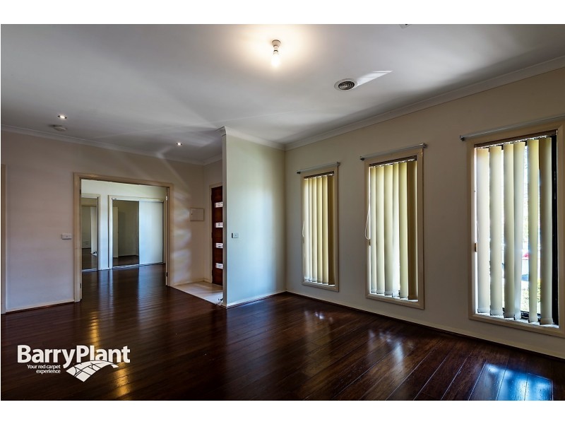 1/8 Jones Road, Dandenong VIC 3175