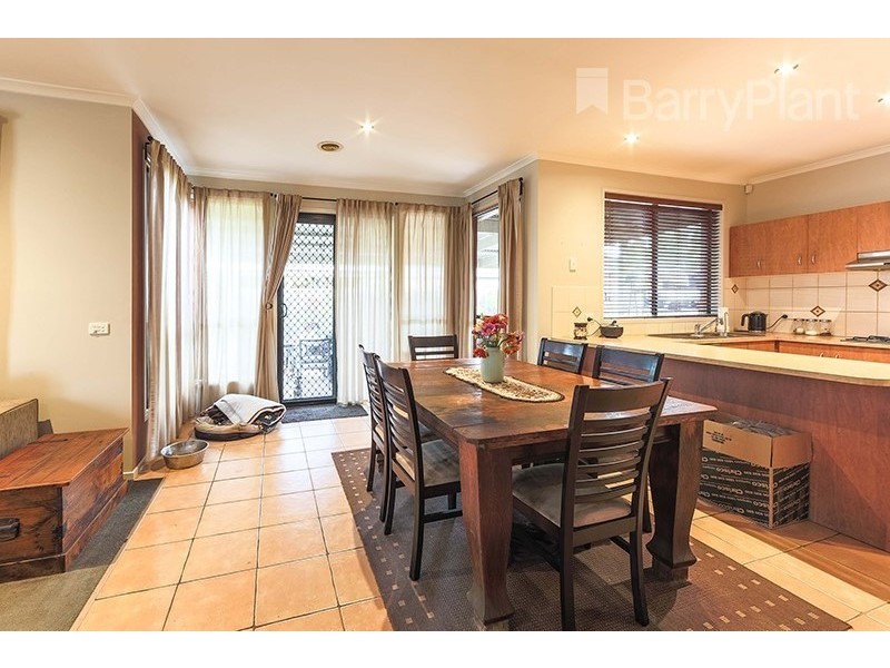 1 Gilmore Street, Pakenham VIC 3810