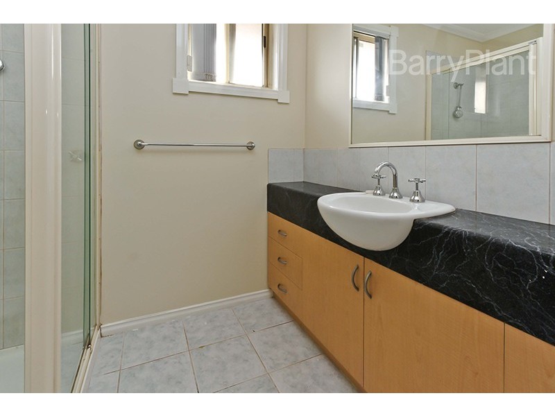 8/85-87 Frawley Road, Hallam VIC 3803