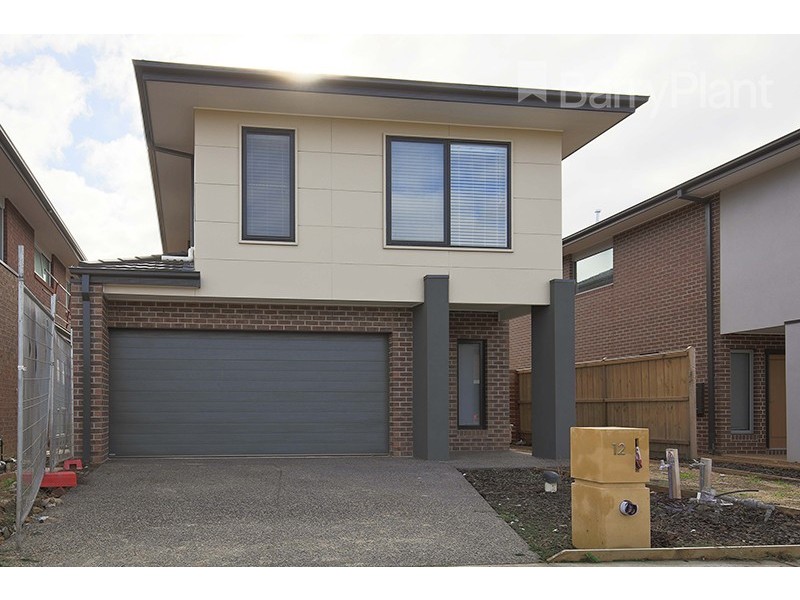 12 Petunia Drive, Keysborough VIC 3173