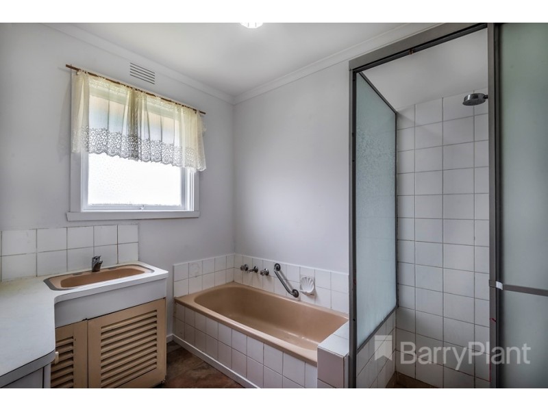 349 Cheltenham Road, Keysborough VIC 3173