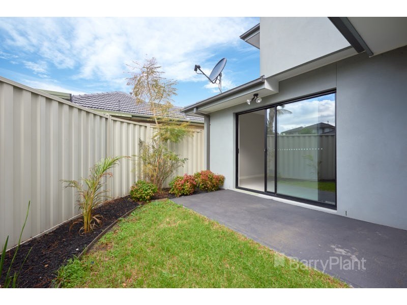 1/5 Athol Road, Noble Park VIC 3174