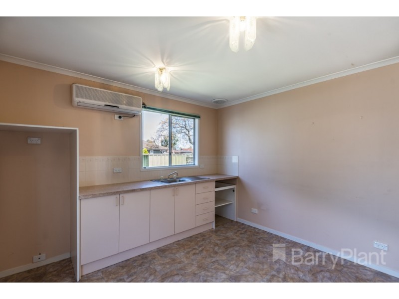6 Cromwell Court, Keysborough VIC 3173
