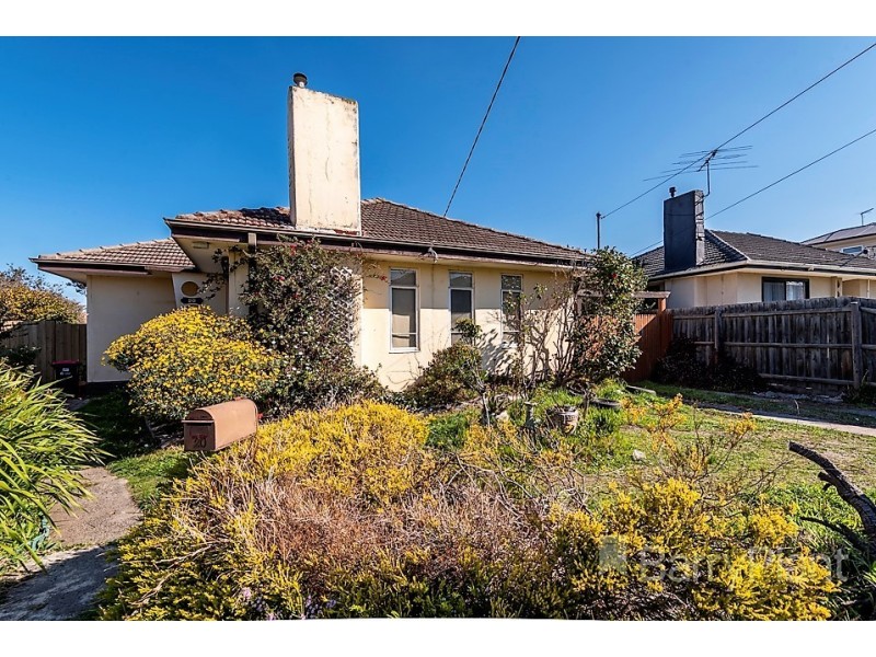 20 Hughes Crescent, Dandenong North VIC 3175