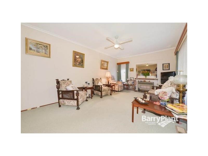 20 Hughes Crescent, Dandenong North VIC 3175