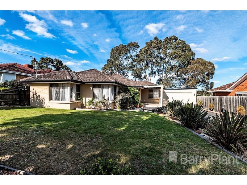 15 Sarona Street, Dandenong VIC 3175