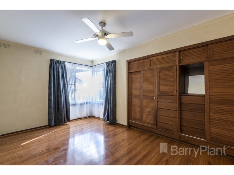 15 Sarona Street, Dandenong VIC 3175