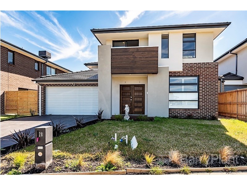 28 Burnham Crescent, Keysborough VIC 3173