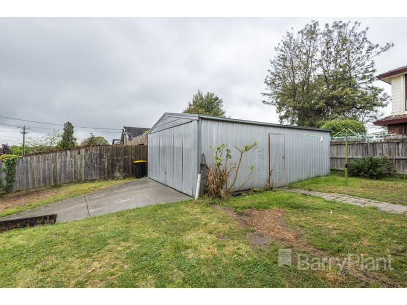64 Neasham Drive, Dandenong North VIC 3175