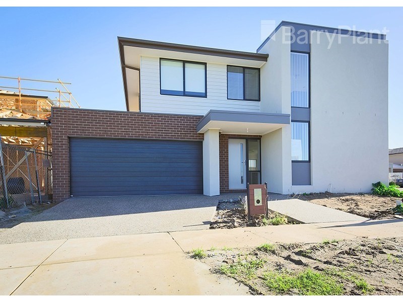 29 Pleasant Way, Keysborough VIC 3173
