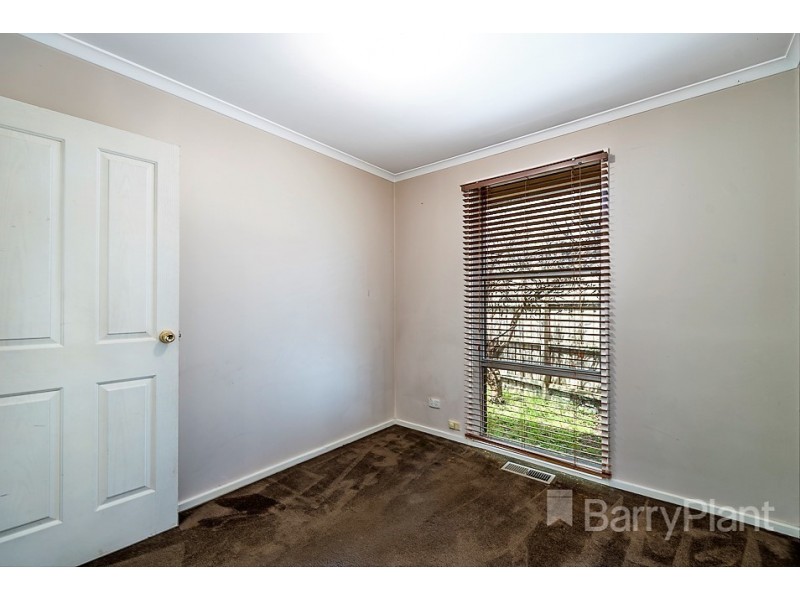 32 Green Valley Crescent, Hampton Park VIC 3976