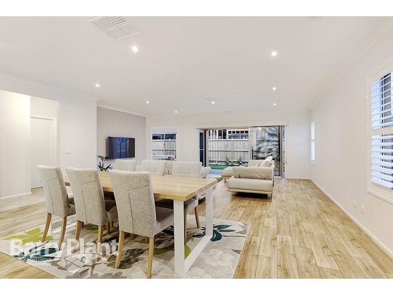 202 Clarendon Drive, Keysborough VIC 3173