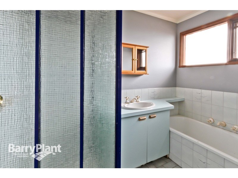 15 Hawkins Court, Keysborough VIC 3173