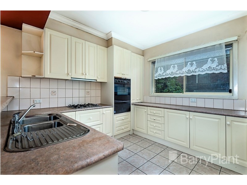 10 Dunblane Road, Noble Park VIC 3174