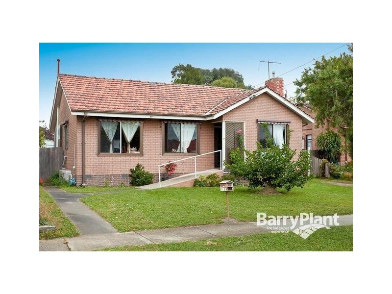 69 Curtin Cres, Dandenong North VIC 3175