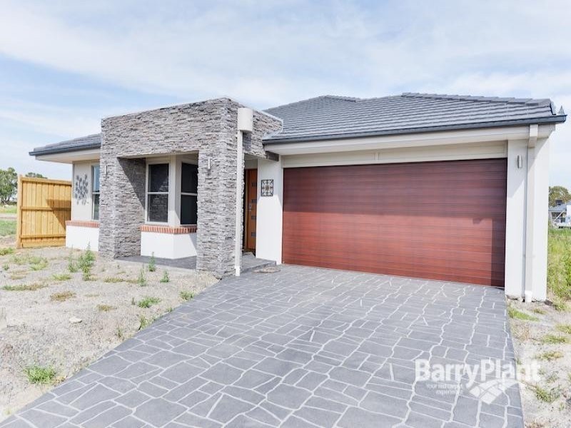 42 Newburgh Street, Keysborough VIC 3173