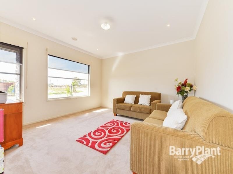 42 Newburgh Street, Keysborough VIC 3173