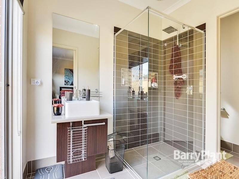 42 Newburgh Street, Keysborough VIC 3173