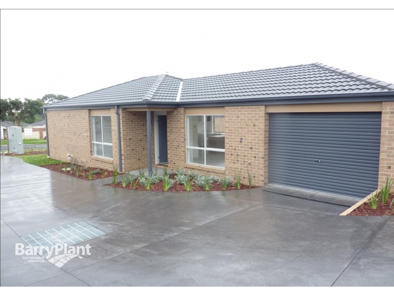 2/43-45 Doveton Avenue, Eumemmerring VIC 3177