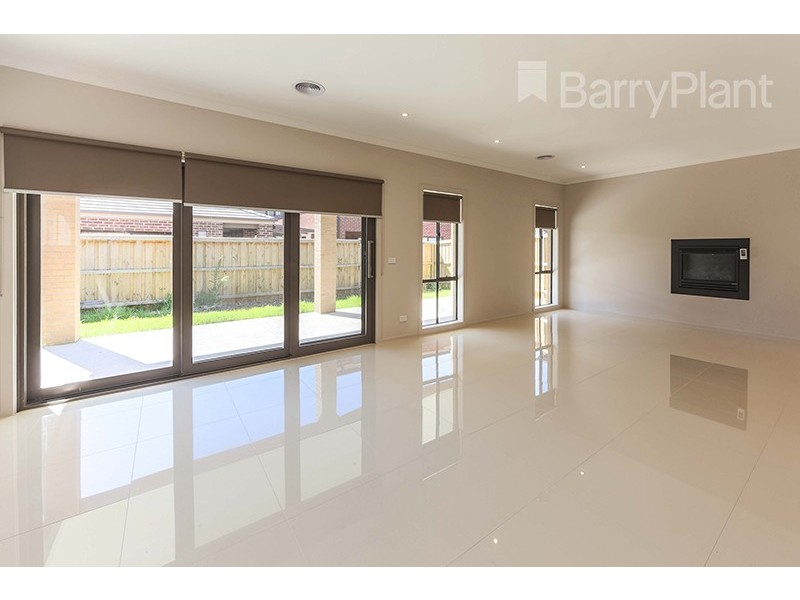 7 Grosvenor Street, Keysborough VIC 3173