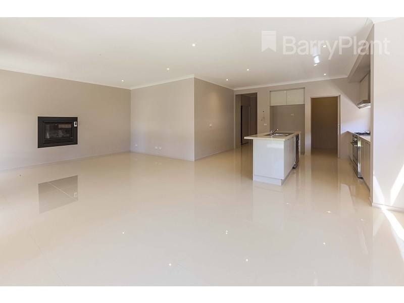 7 Grosvenor Street, Keysborough VIC 3173