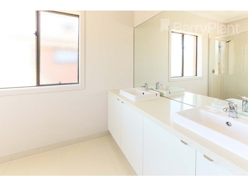 7 Grosvenor Street, Keysborough VIC 3173