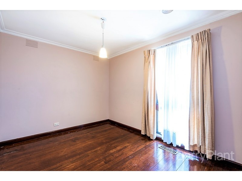 10 Avon Court, Dandenong North VIC 3175