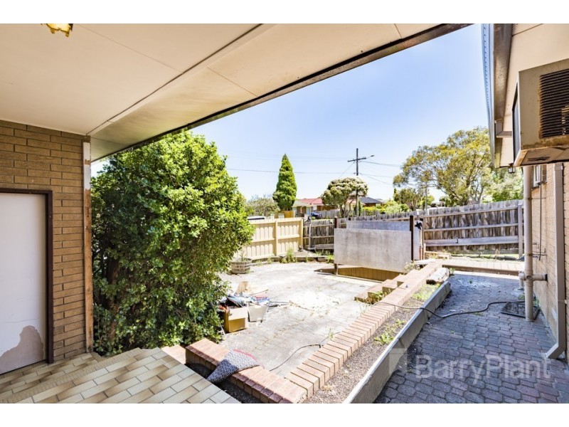 10 Avon Court, Dandenong North VIC 3175