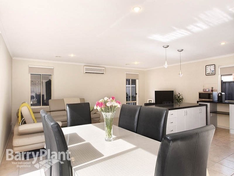 6 Westbrook Drive, Keysborough VIC 3173