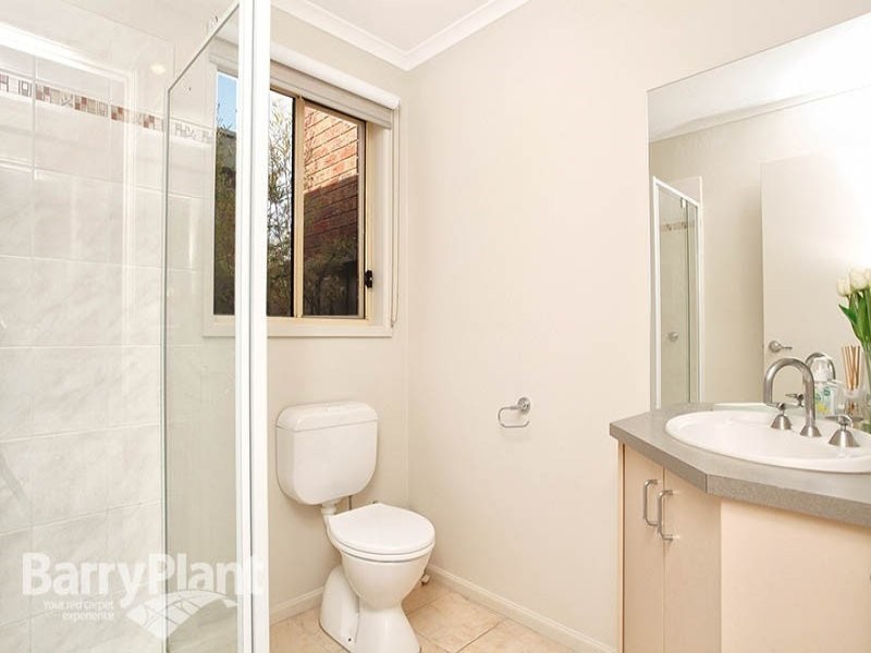 6 Westbrook Drive, Keysborough VIC 3173