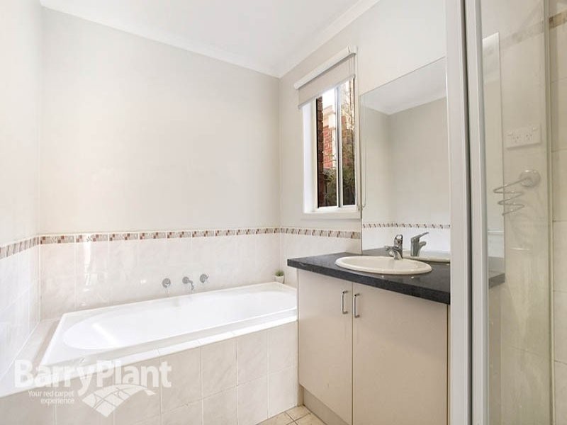 6 Westbrook Drive, Keysborough VIC 3173