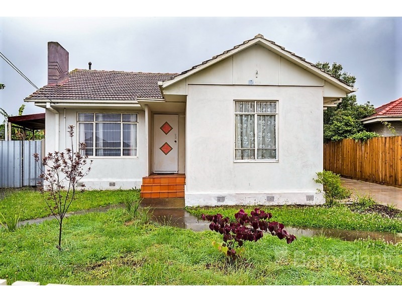 1/12 Fisher Crescent, Dandenong North VIC 3175