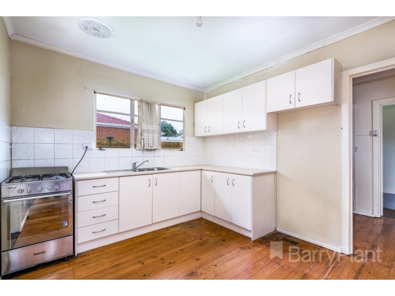 1/12 Fisher Crescent, Dandenong North VIC 3175