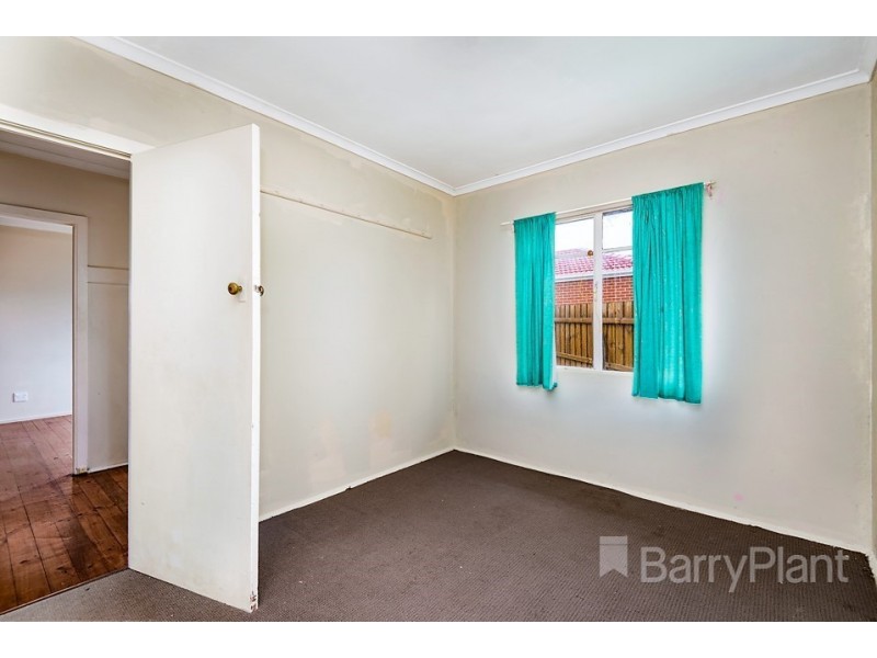 1/12 Fisher Crescent, Dandenong North VIC 3175