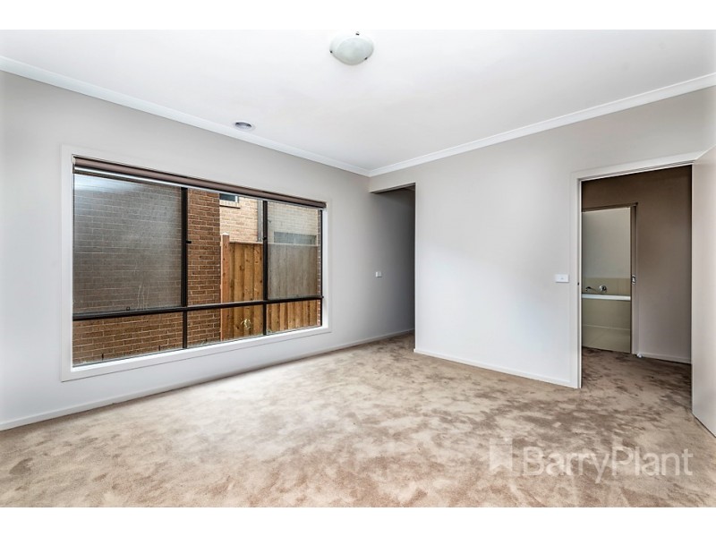 9 Fernleaf Avenue, Keysborough VIC 3173