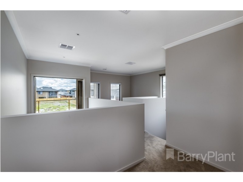 9 Fernleaf Avenue, Keysborough VIC 3173