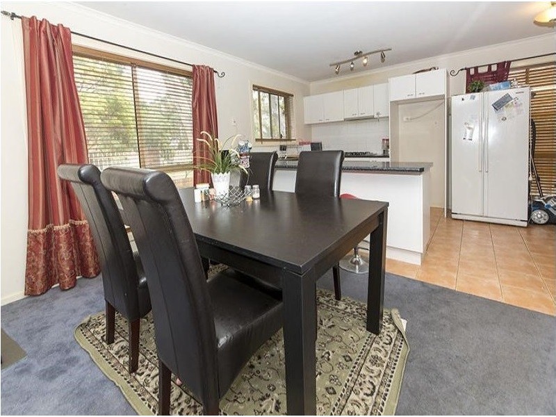 1/2 Ardgower Road, Noble Park VIC 3174