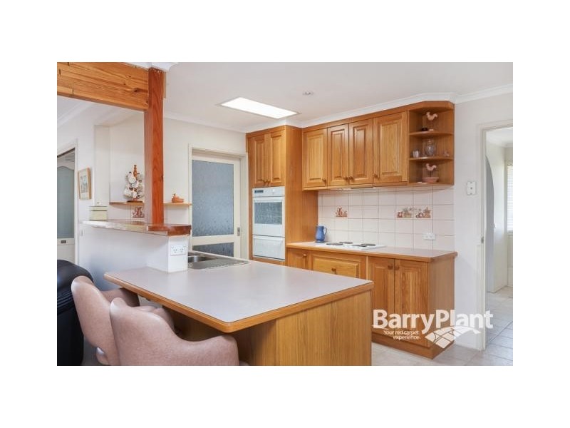 11 Hovea Court, Springvale South VIC 3172