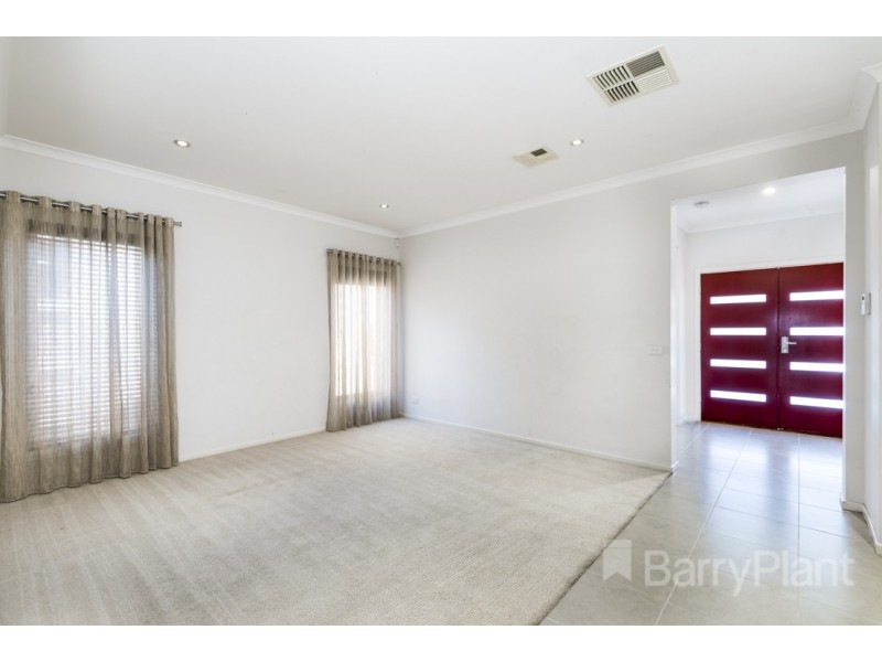 114 Clarendon Drive, Keysborough VIC 3173