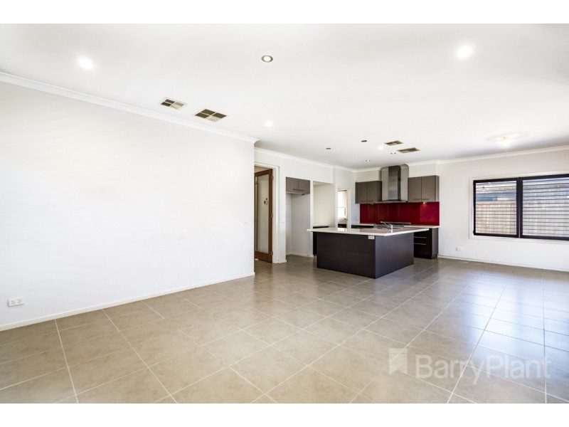 114 Clarendon Drive, Keysborough VIC 3173
