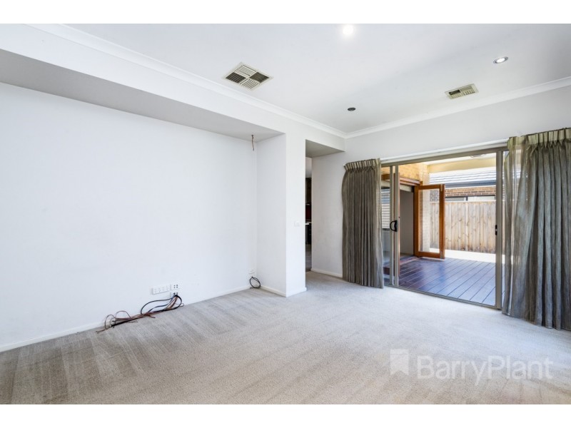 114 Clarendon Drive, Keysborough VIC 3173